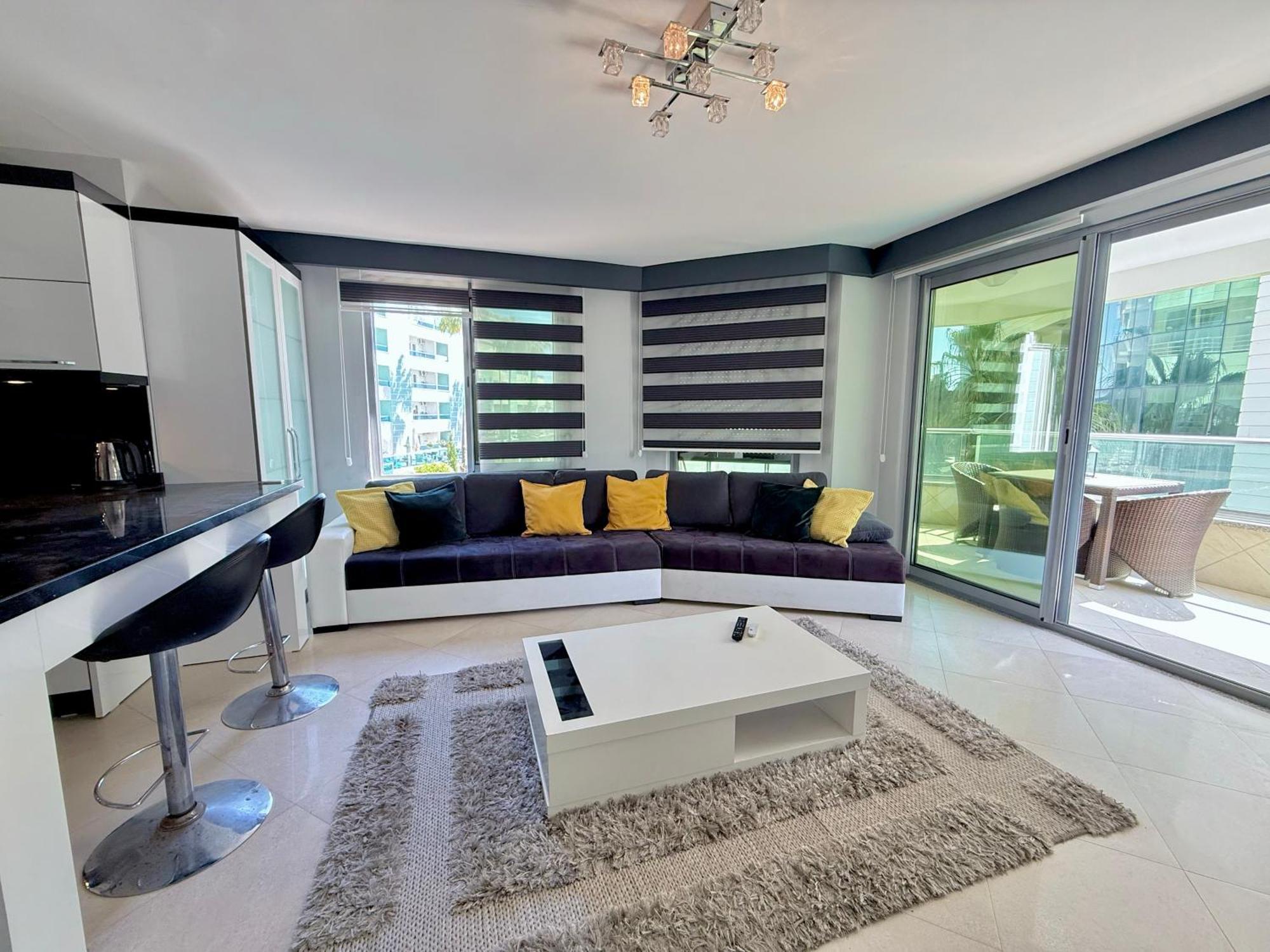 Sa Apartments! Beachfront Apartment With Sea View & Pool 알란야 외부 사진