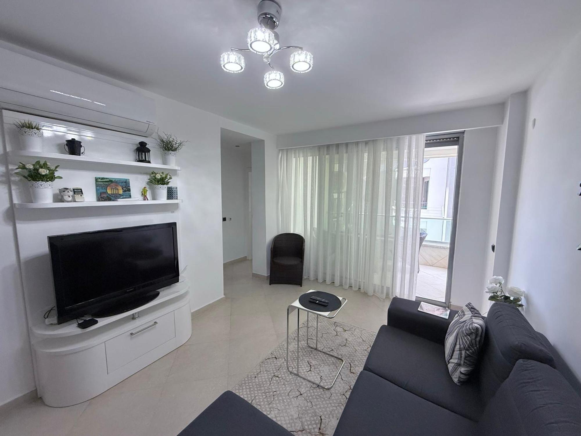 Sa Apartments! Beachfront Apartment With Sea View & Pool 알란야 외부 사진